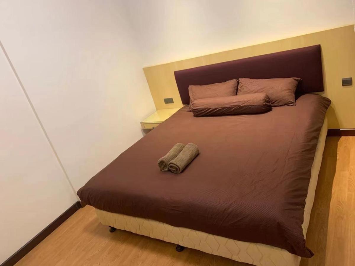 The Floorspace Imperial 2 Apartment *