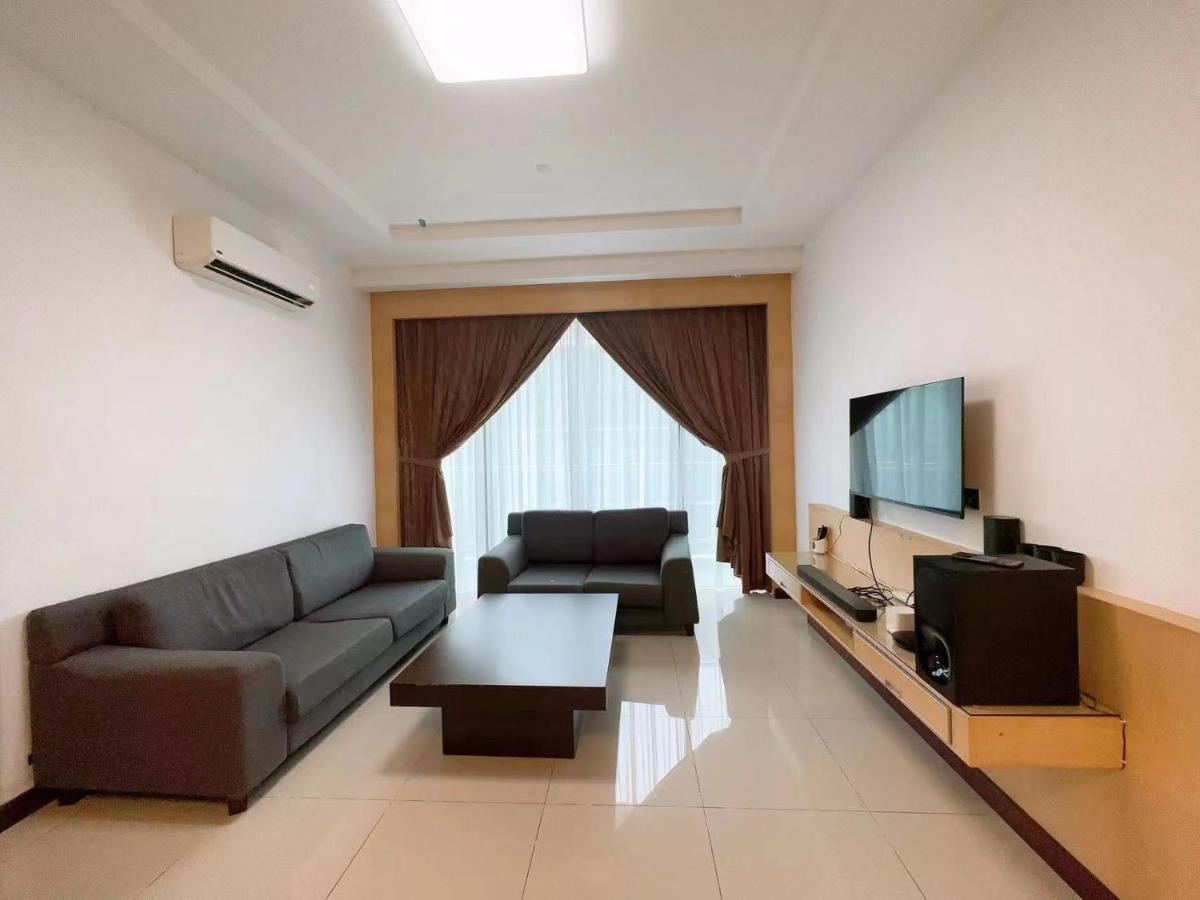 The Floorspace Imperial 2 Kuching