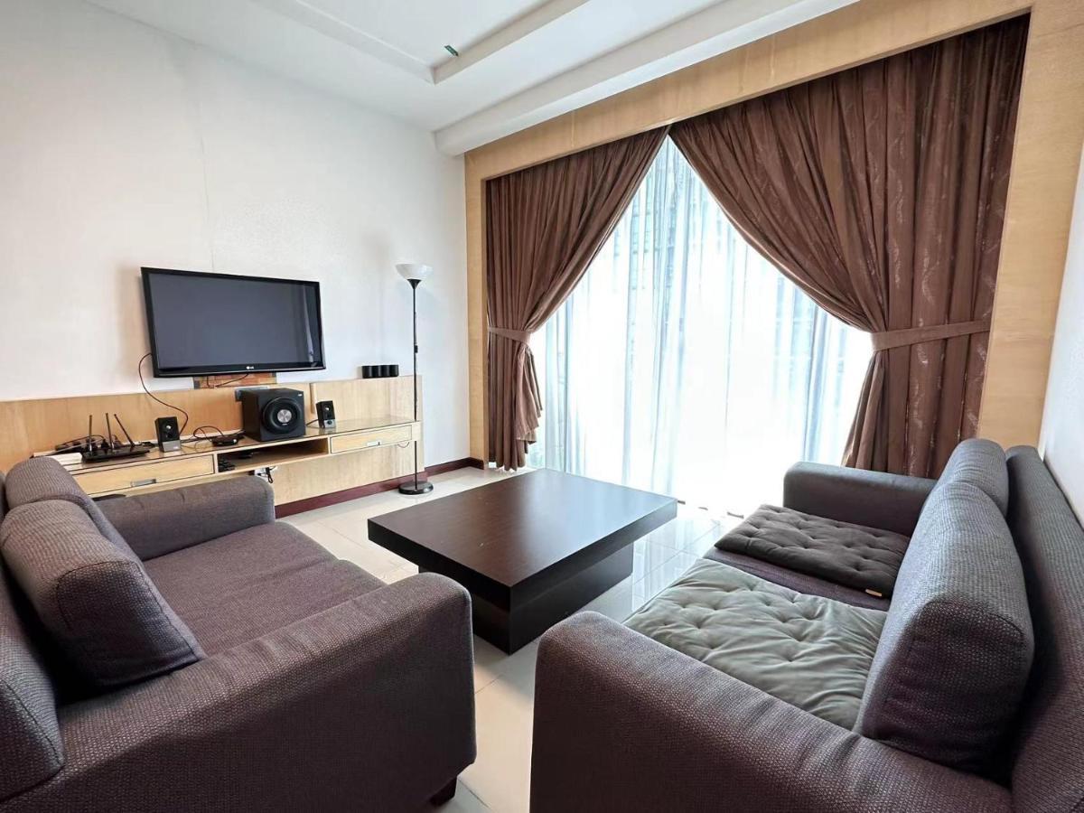 The Floorspace Imperial 2 * Kuching